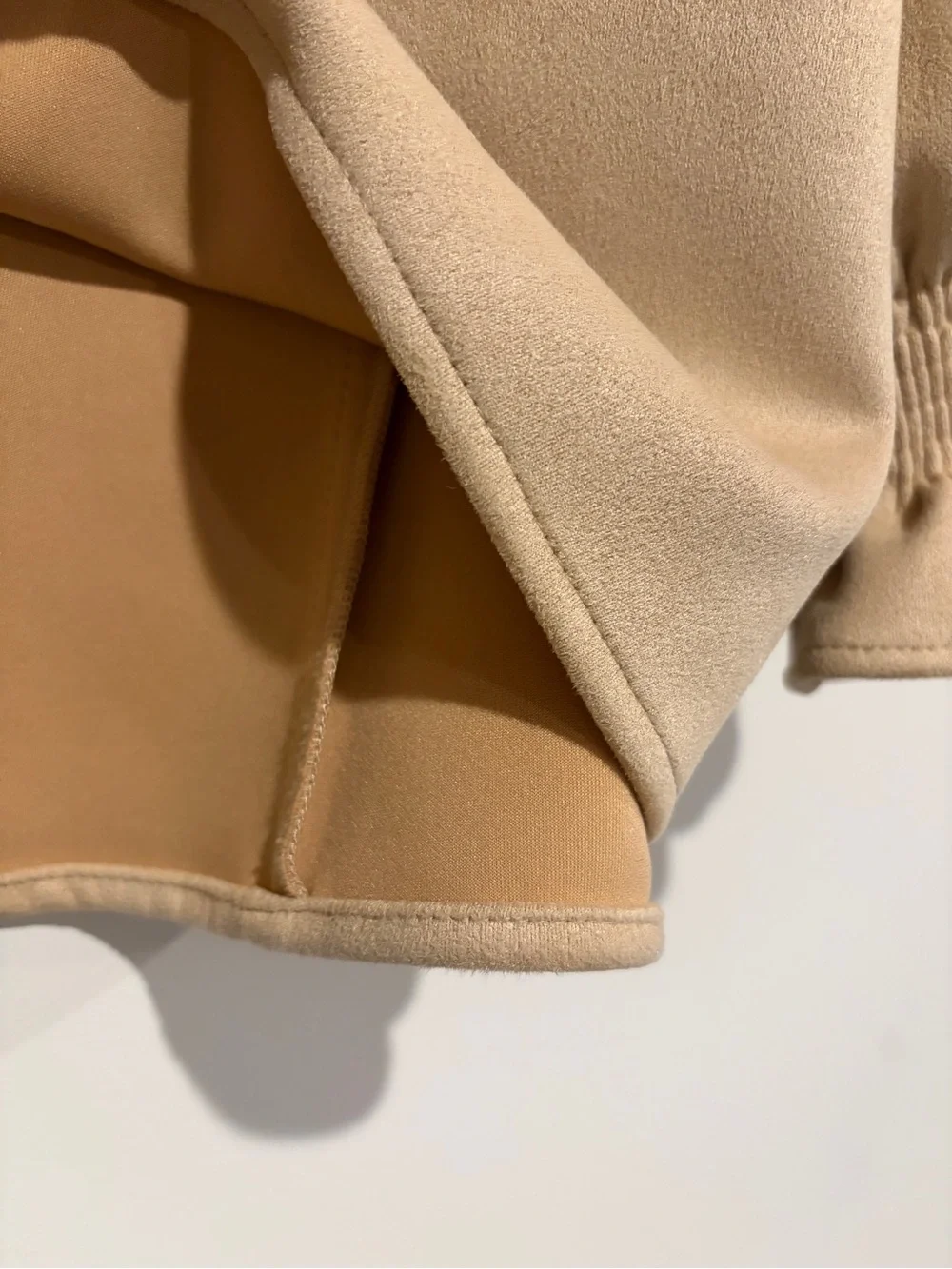 Tuckernuck Size S Tan Faux Suede Easton Swing V-Neck Smocked Cuff Blouse Top